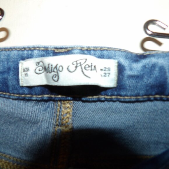 Indigo Rein Star Spangled Lightly Distressed Skinny Jeans Sz 11 - Picture 5 of 6